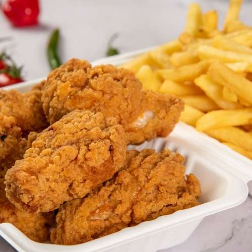 4 Pcs Chicken Wings with Chips